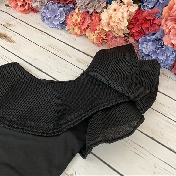 Avant Garde Ruffled One Shoulder Bodysuit Swimsuit - Picture 10 of 16